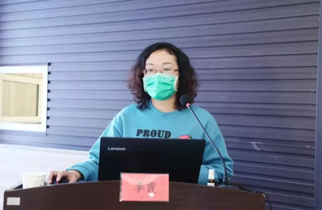 图6-3自治区儿童医院主管护师李霞授课